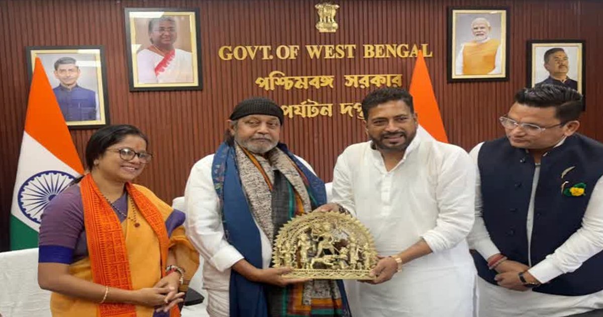 বাংলার পর্যটনকে আরও আকর্ষণীয় করে তুলতে বৈঠকে বেশ কিছু গুরুত্বপূর্ণ প্রস্তাব মিঠুন চক্রবর্তীর